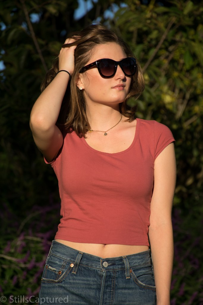 Peach Crop Top, High Waisted Boyfriend Jeans, Big Sunnies