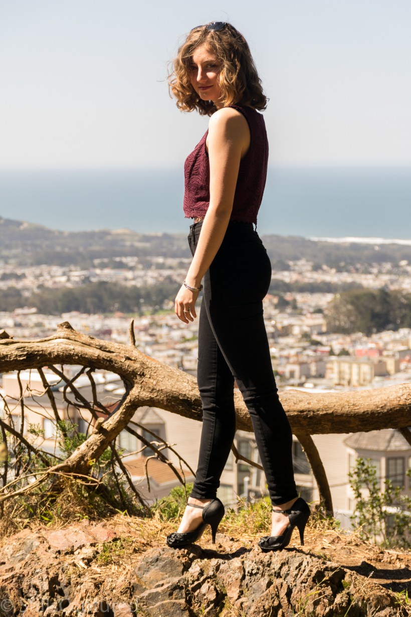 Plum Nordstrom Crop Top, High Waisted Black Abercrombie Jeans, Peep Toe Heels
