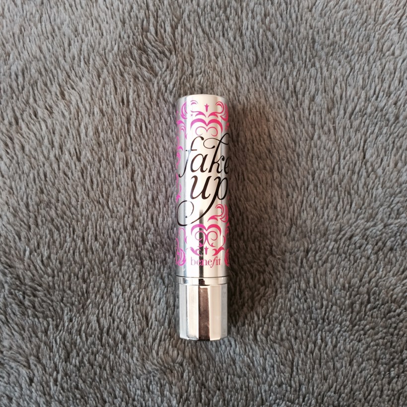 Benefit Fake up