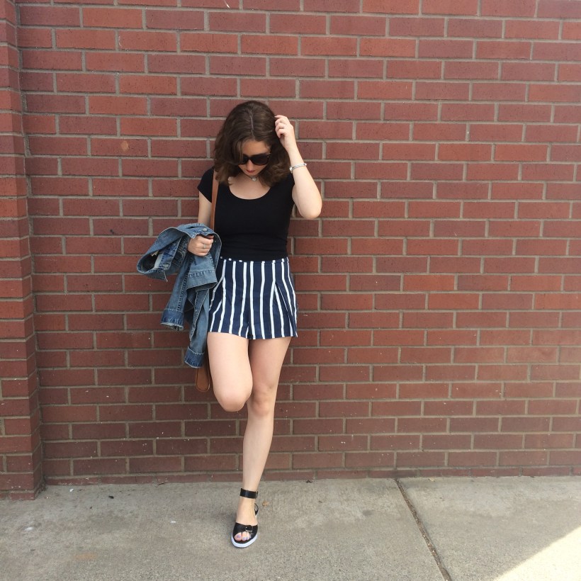 Abercrombie crop top, Abercrombie high-waisted striped shorts, Gap Strappy Sandals