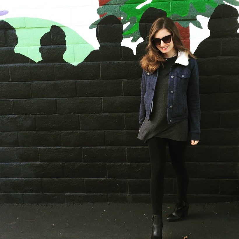 Abercrombie Outerwear, Abercrombie Long Shirt, Express Leggings, Nordstrom Sunnies, Dollhouse Booties