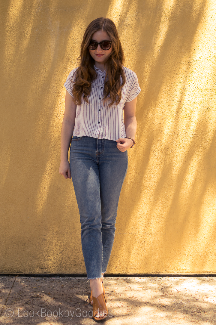 Striped button down, high waisted cut-offs, wedges. 