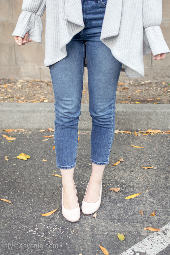 jeans, crop top, heels, cardigan, forever 21, urban outfitters, nordstrom, clarks, california, santa cruz, sc, ca, feminine, curly hair, jewelry, photography, nikon, d5300, 35mm, portrait, fashion