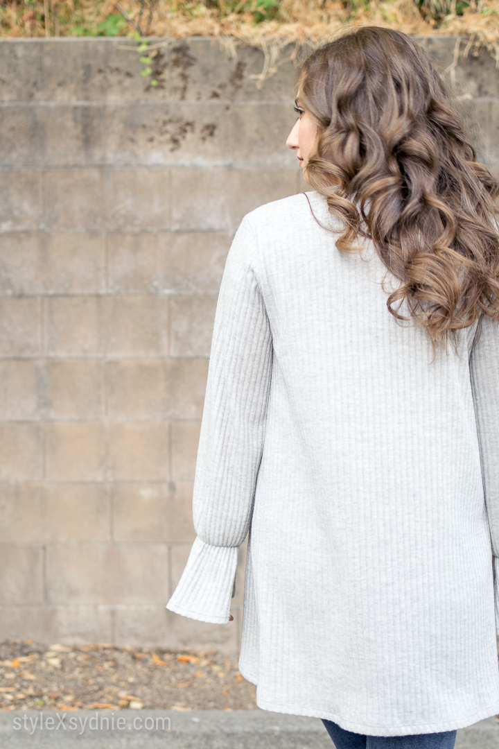 jeans, crop top, heels, cardigan, forever 21, urban outfitters, nordstrom, clarks, california, santa cruz, sc, ca, feminine, curly hair, jewelry, photography, nikon, d5300, 35mm, portrait, fashion