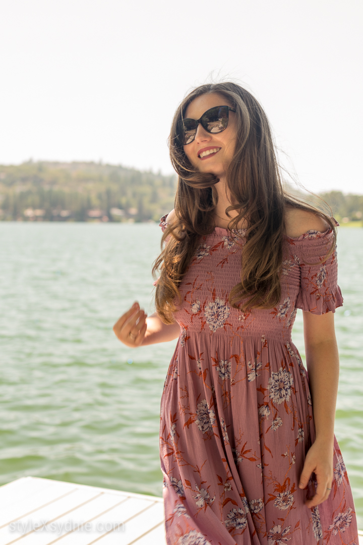 urban outfitters Off the shoulder dress, floral, ootd, pink, summer, blogger, fashion, sunglasses, heels, feminine
